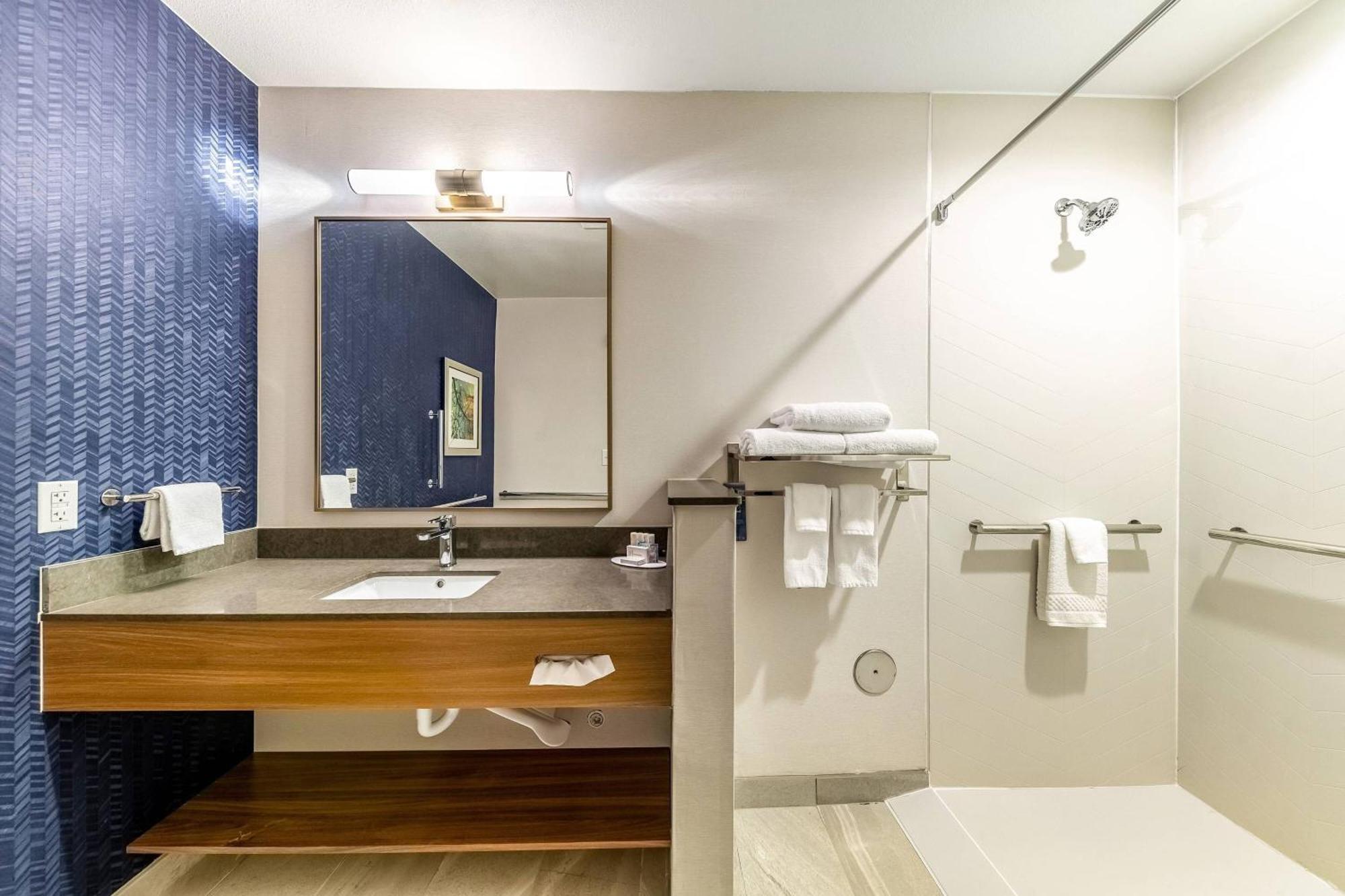Fairfield Inn & Suites By Marriott Gainesville I-35 Екстер'єр фото