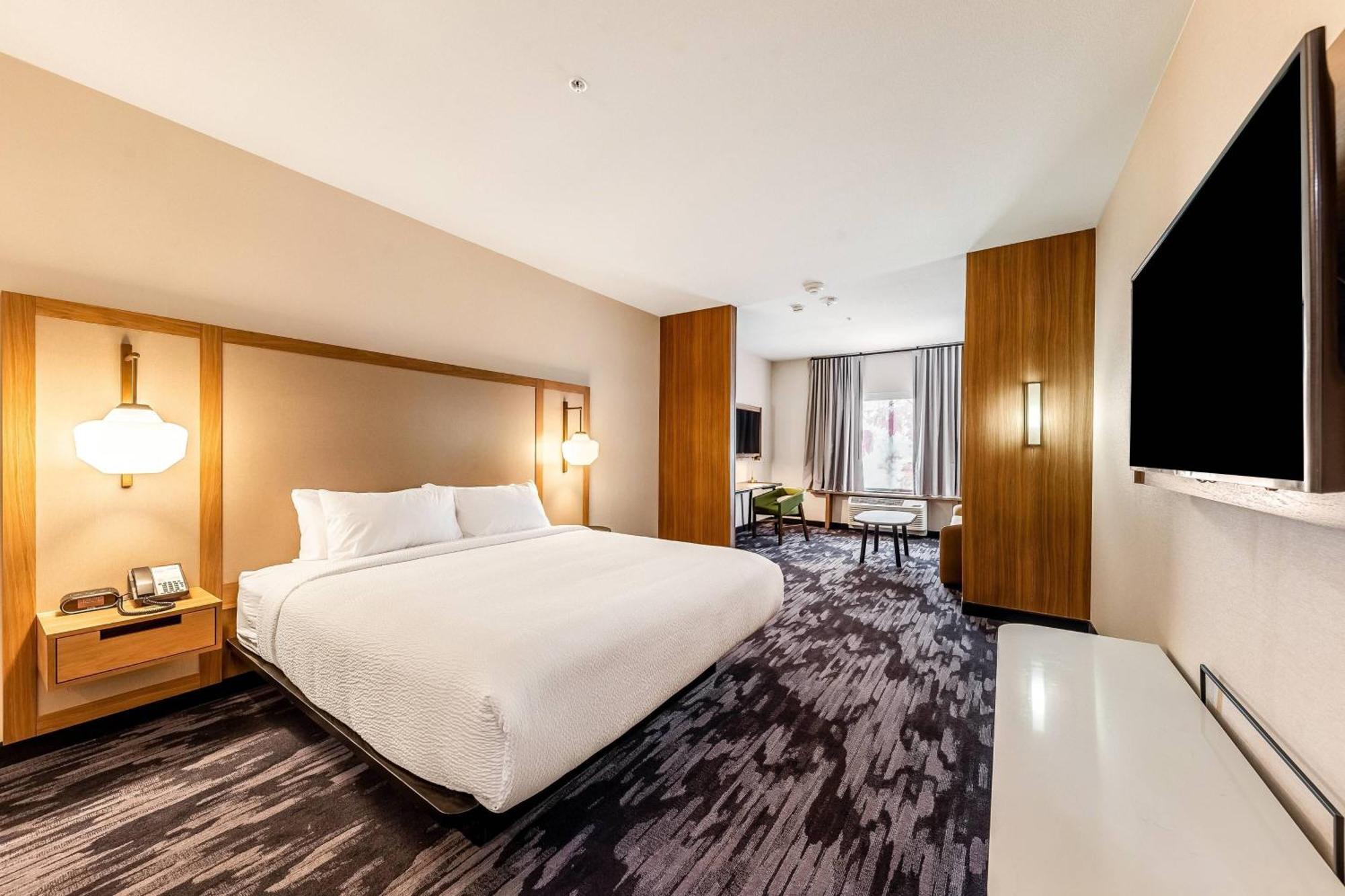 Fairfield Inn & Suites By Marriott Gainesville I-35 Екстер'єр фото