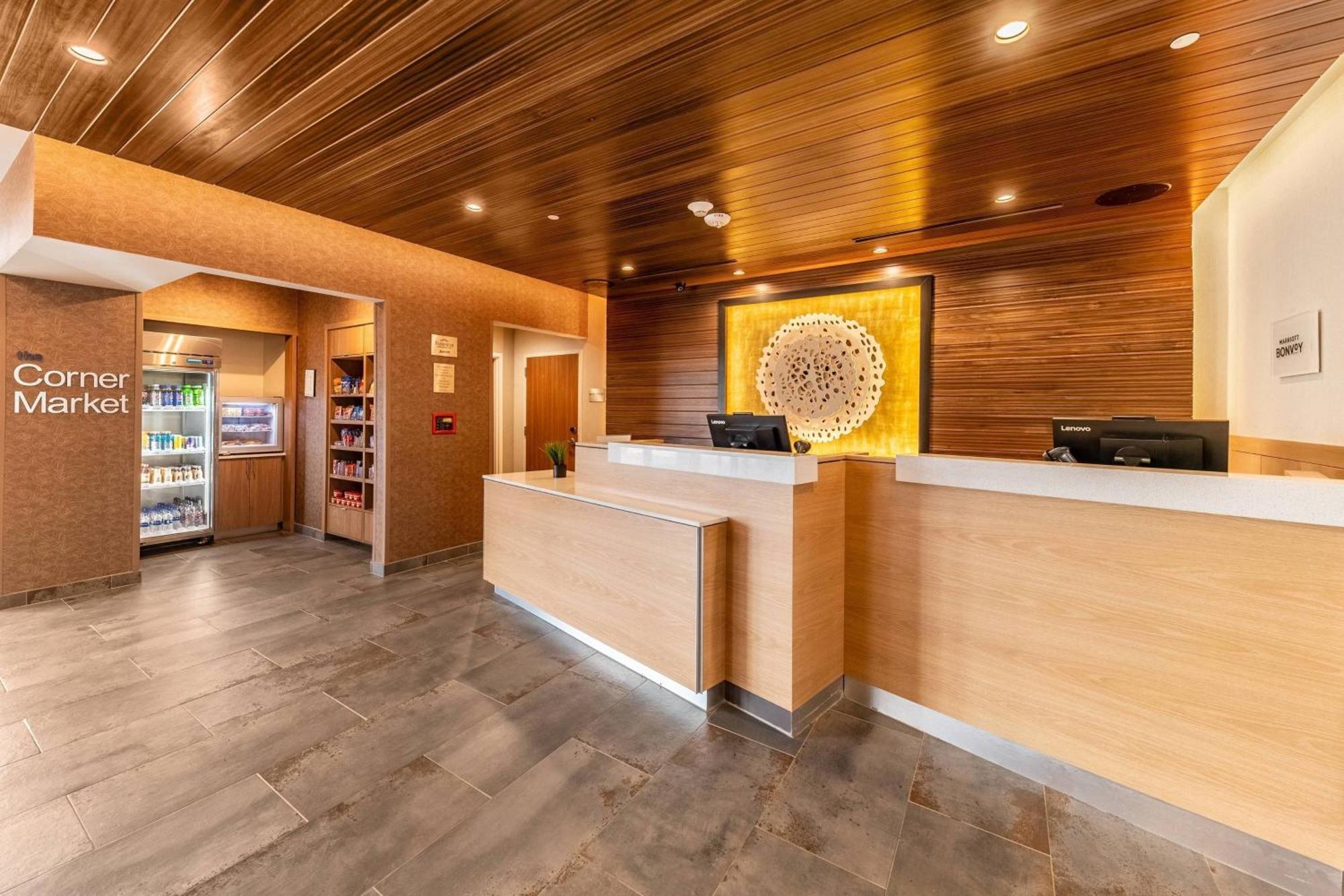 Fairfield Inn & Suites By Marriott Gainesville I-35 Екстер'єр фото
